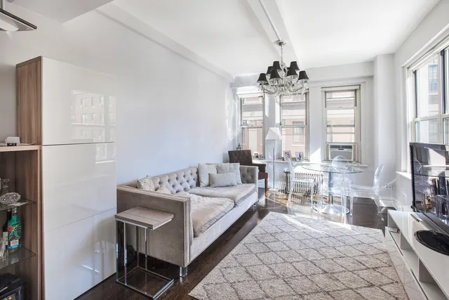 $4,499 | 126 West 73rd Street, Unit 5D | Upper West Side