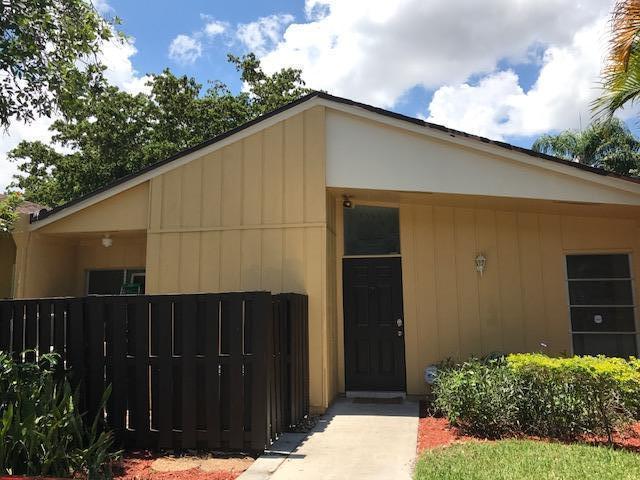 11696 Timbers Way Boca Raton, FL 33428 - Photo 1 of 26 Exterior front