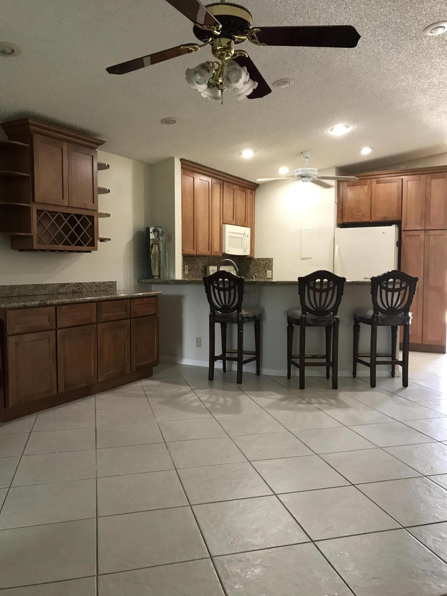 11696 Timbers Way Boca Raton, FL 33428 - Photo 4 of 26 IMG_4007
