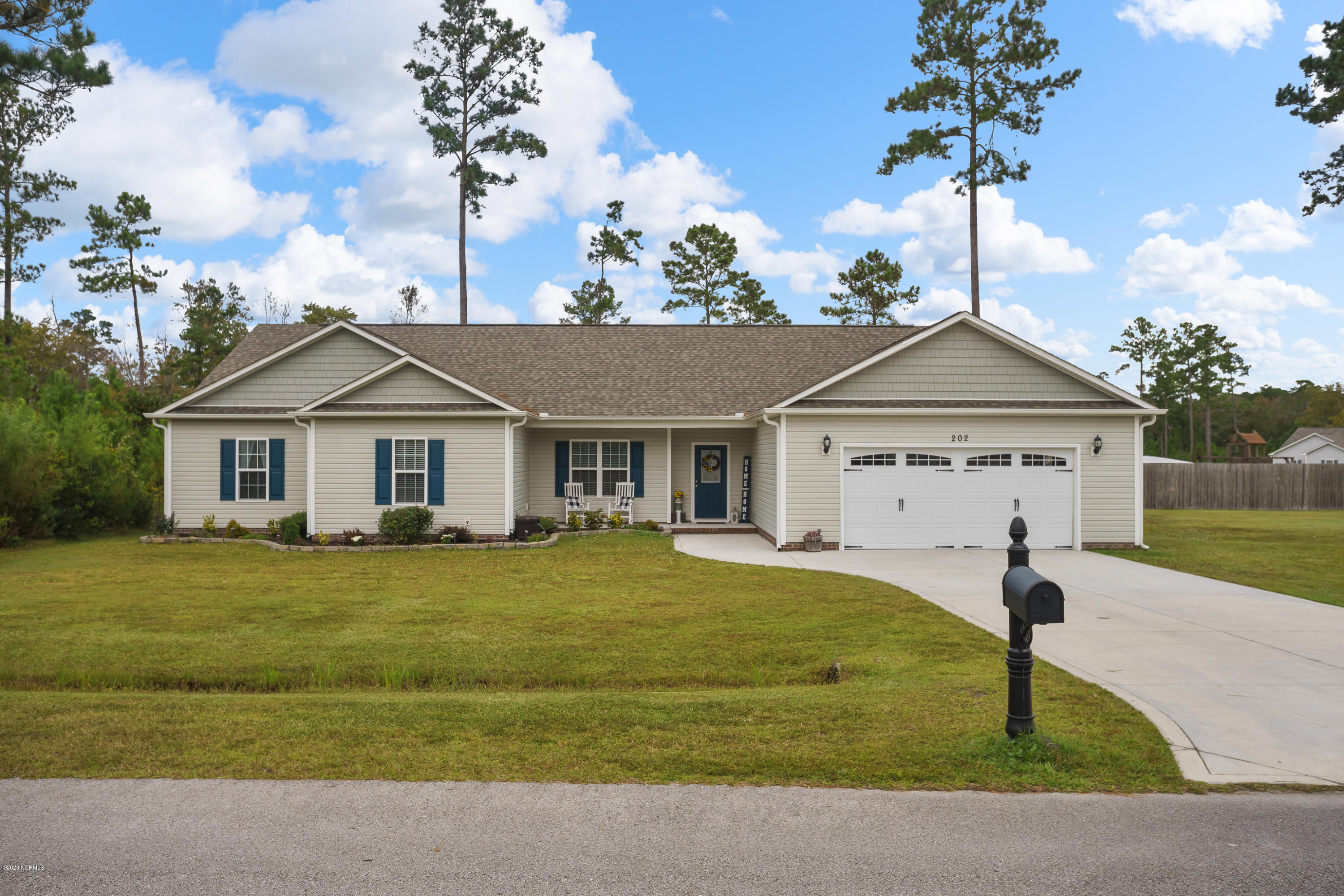 202 Pine Flat Way 02Oct2020_SB_07451