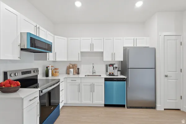 $273,332 | 2085 North Main Street, Unit 216, Clearfield, UT 84015