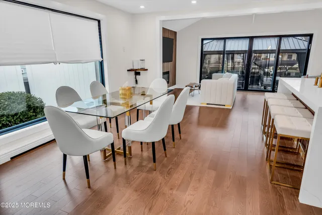 $3,900 | 320 Silver Lagoon Drive, Toms River, NJ 08753