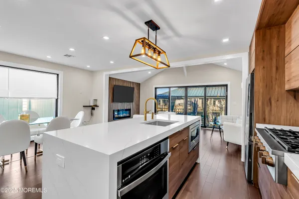 $3,750 | 320 Silver Lagoon Drive, Toms River, NJ 08753