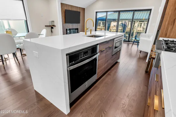 $3,750 | 320 Silver Lagoon Drive, Toms River, NJ 08753