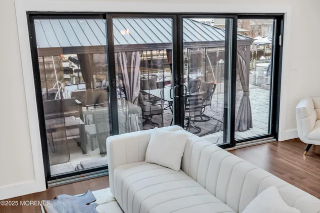 $3,900 | 320 Silver Lagoon Drive, Toms River, NJ 08753