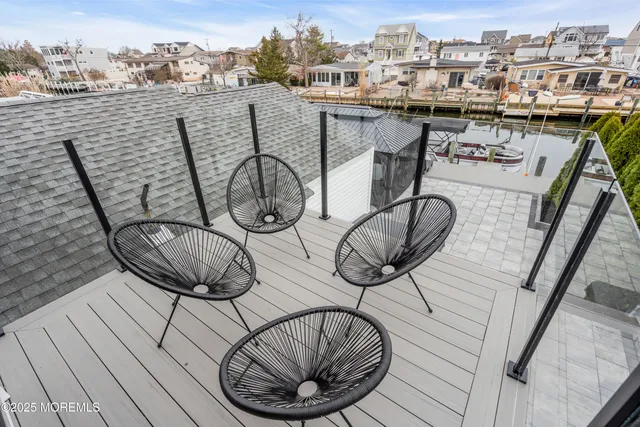 $3,900 | 320 Silver Lagoon Drive, Toms River, NJ 08753