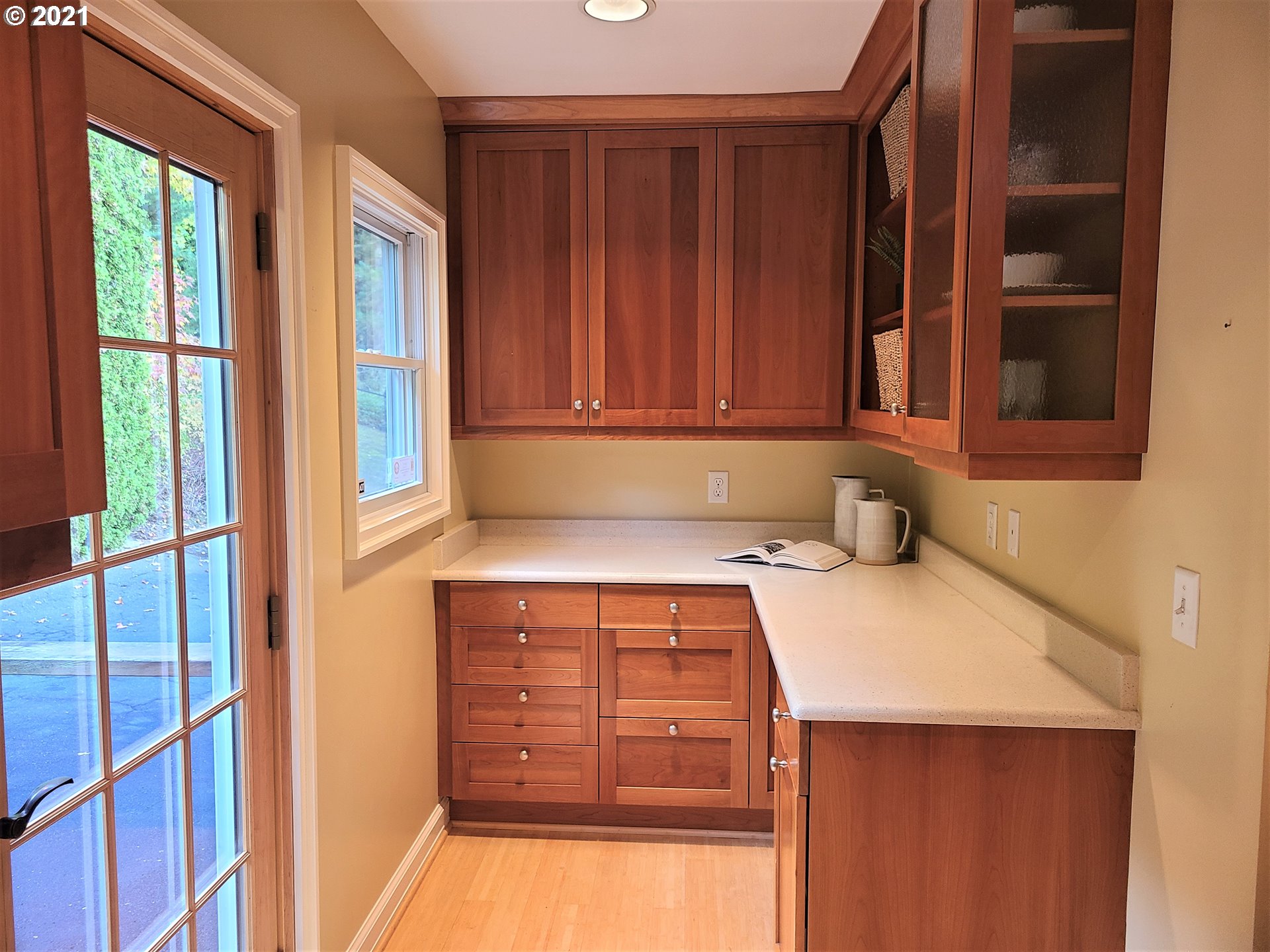 4835 Southwest Patton Road Portland, OR 97221 - Photo 16 of 32 Gallery Image 16