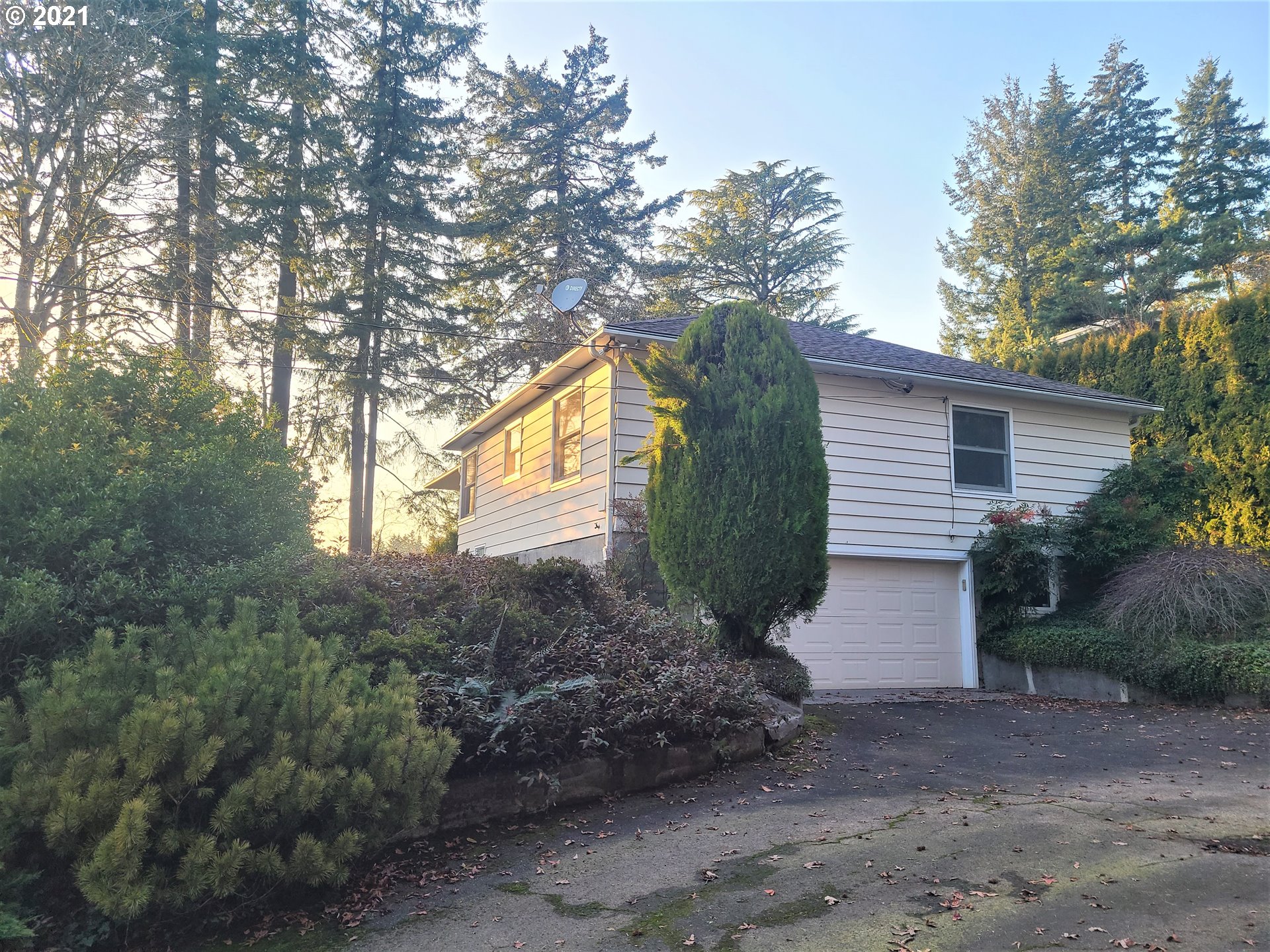 4835 Southwest Patton Road Portland, OR 97221 - Photo 29 of 32 Gallery Image 29