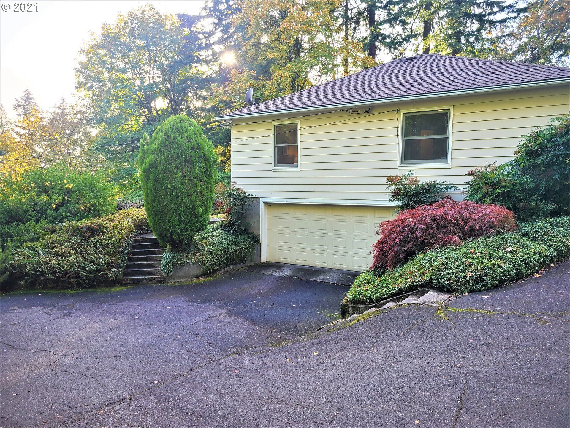 4835 Southwest Patton Road Portland, OR 97221 - Photo 32 of 32 Gallery Image 32