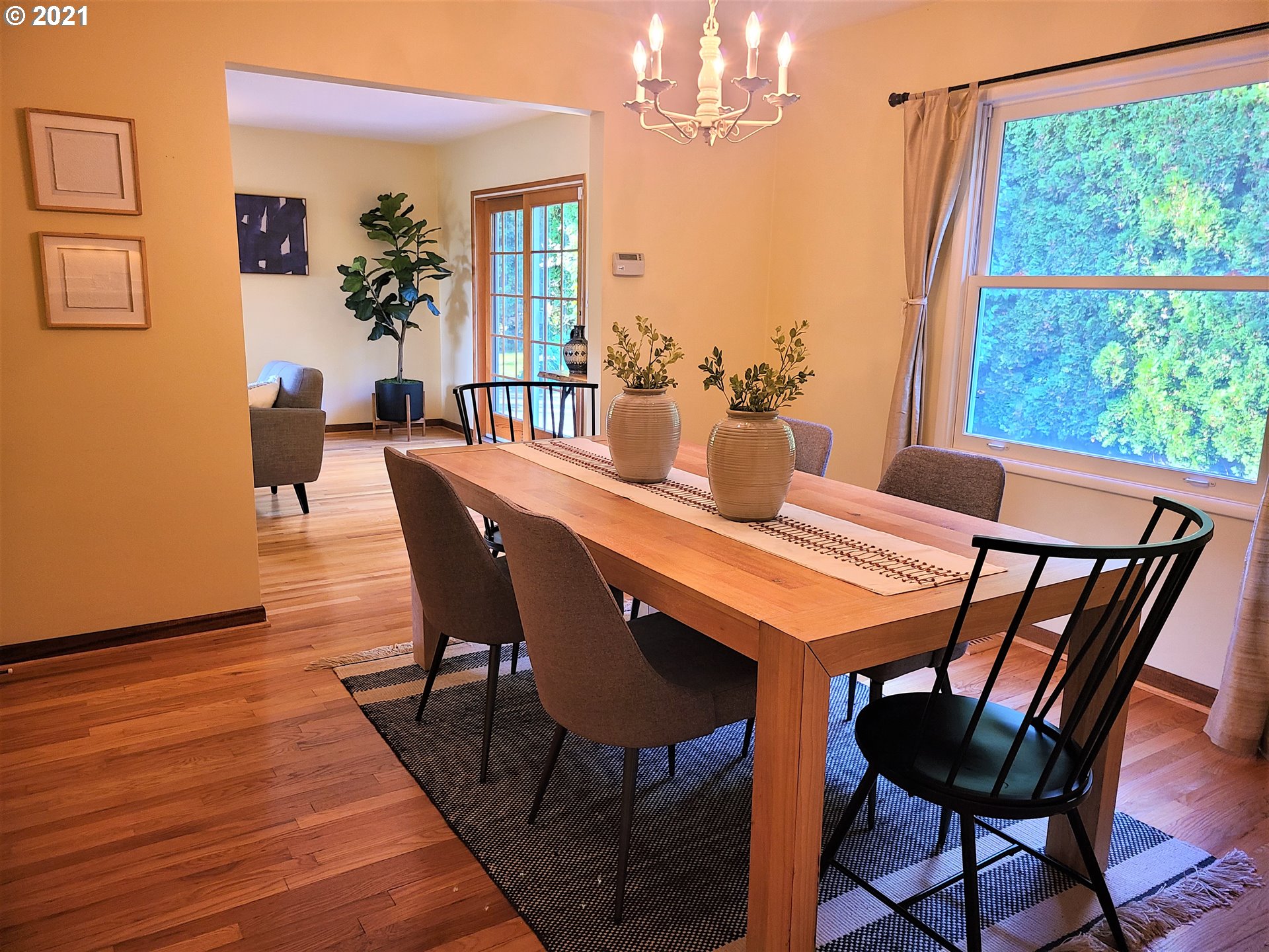 4835 Southwest Patton Road Portland, OR 97221 - Photo 10 of 32 Gallery Image 10