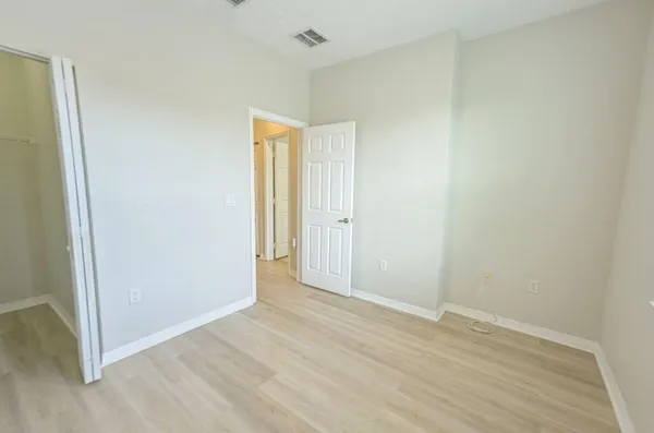 $2,700 | 297 Lake Monterey Circle, Boynton Beach, FL 33426