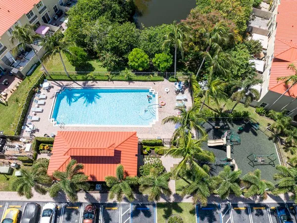 $2,700 | 297 Lake Monterey Circle, Boynton Beach, FL 33426