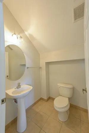 $2,700 | 297 Lake Monterey Circle, Boynton Beach, FL 33426