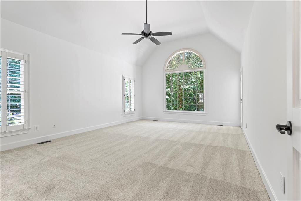 12180 Lonsdale Lane Roswell, GA 30075 - Photo 11 of 61