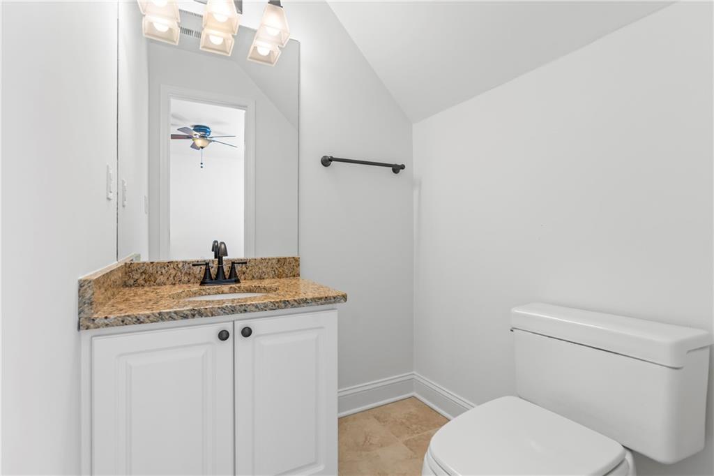 12180 Lonsdale Lane Roswell, GA 30075 - Photo 37 of 61