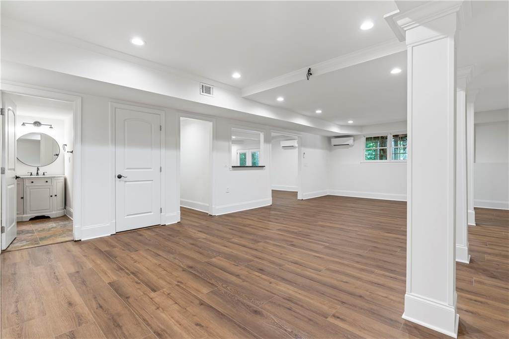 12180 Lonsdale Lane Roswell, GA 30075 - Photo 44 of 61