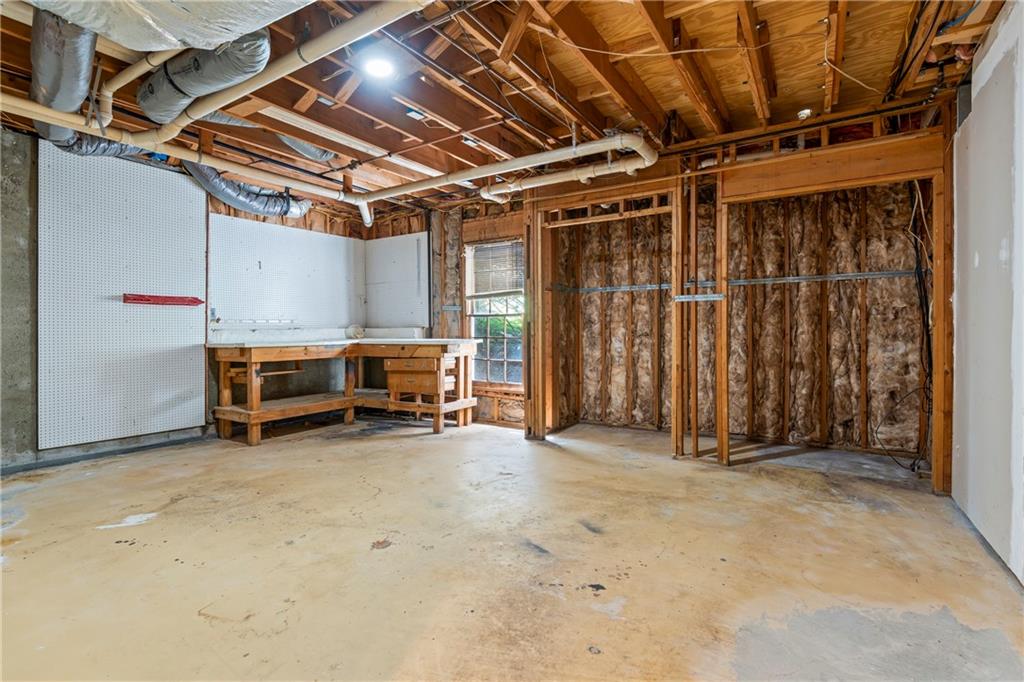 12180 Lonsdale Lane Roswell, GA 30075 - Photo 47 of 61