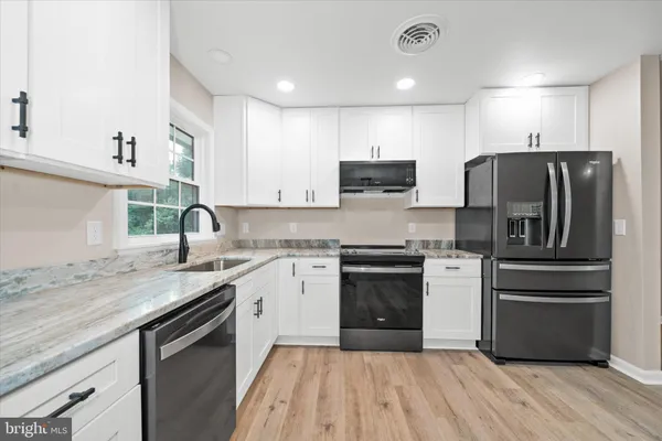 $465,000 | 834 Willow Grove Road, Felton, DE 19943