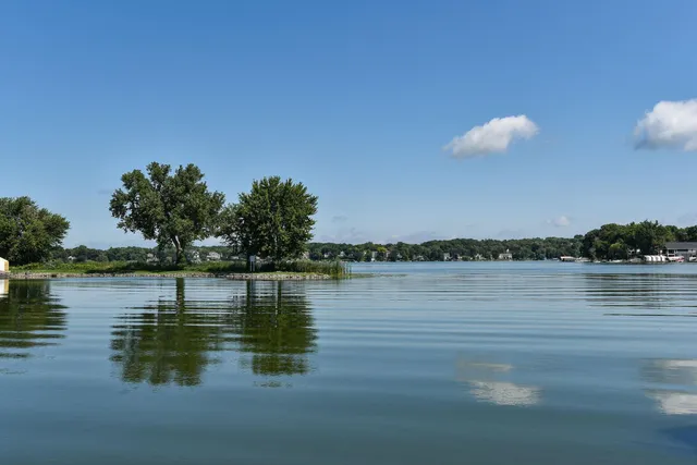 $265,000 | 5450 3 Points Boulevard, Unit 623, Mound, MN 55364