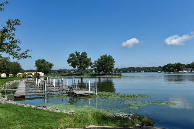 $265,000 | 5450 3 Points Boulevard, Unit 623, Mound, MN 55364