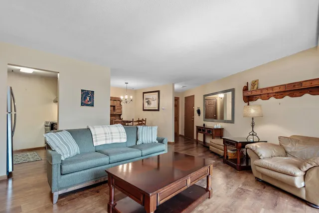 $265,000 | 5450 3 Points Boulevard, Unit 623, Mound, MN 55364