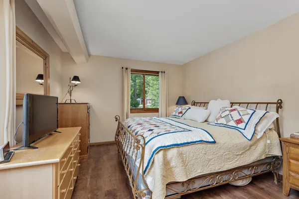 $229,900 | 5450 3 Points Boulevard, Unit 623, Mound, MN 55364