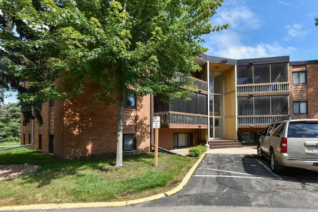 $265,000 | 5450 3 Points Boulevard, Unit 623, Mound, MN 55364