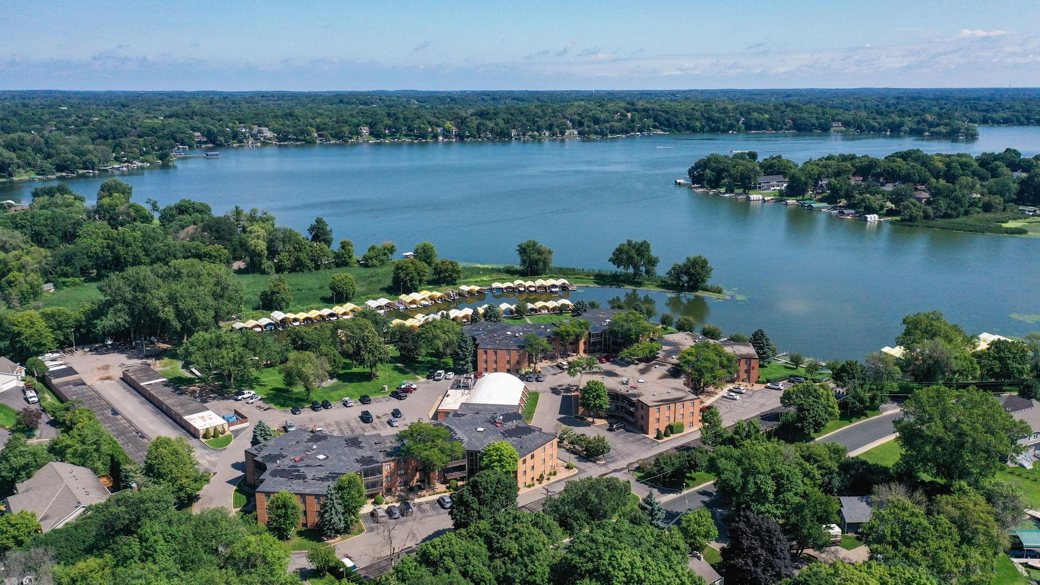 5450 3 Points Boulevard, Unit 623 Mound, MN 55364 - Photo 4 of 56