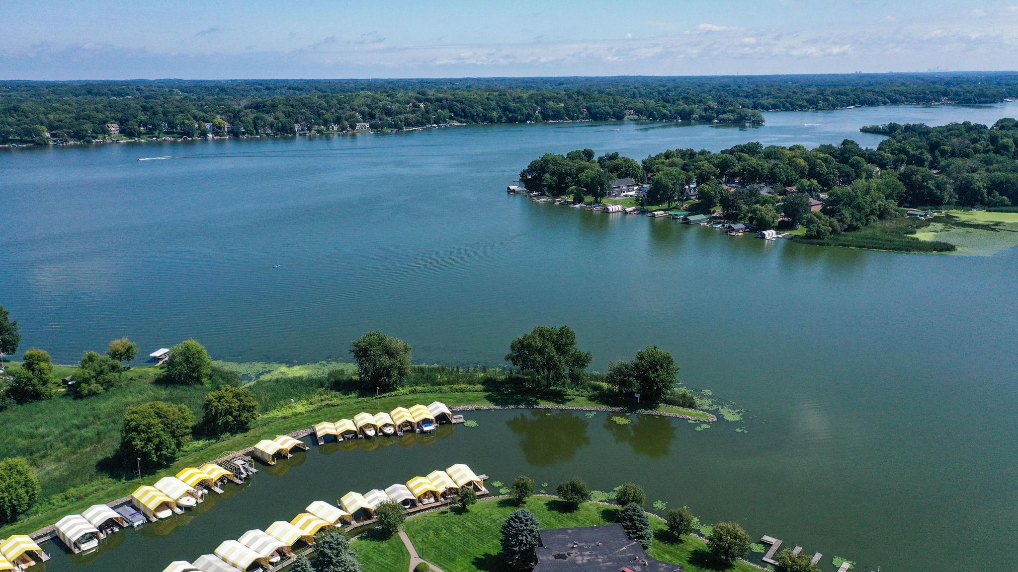 5450 3 Points Boulevard, Unit 623 Mound, MN 55364 - Photo 7 of 56