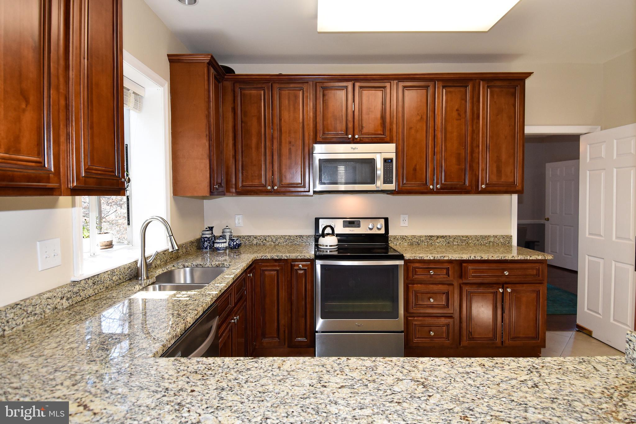 4602 Foxhall Crescent Northwest Washington, DC 20007 - Photo 17 of 51