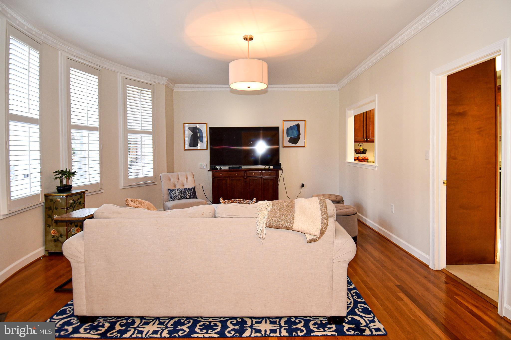 4602 Foxhall Crescent Northwest Washington, DC 20007 - Photo 20 of 51