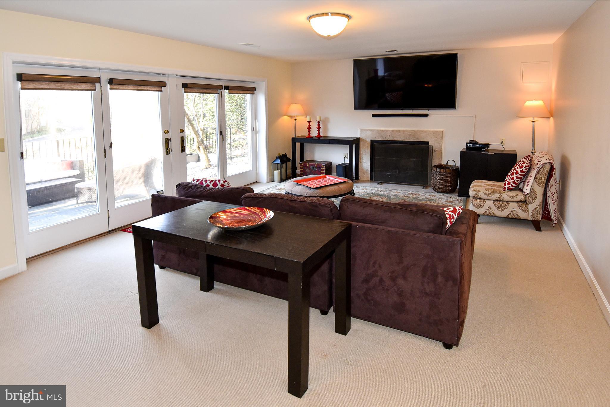 4602 Foxhall Crescent Northwest Washington, DC 20007 - Photo 41 of 51