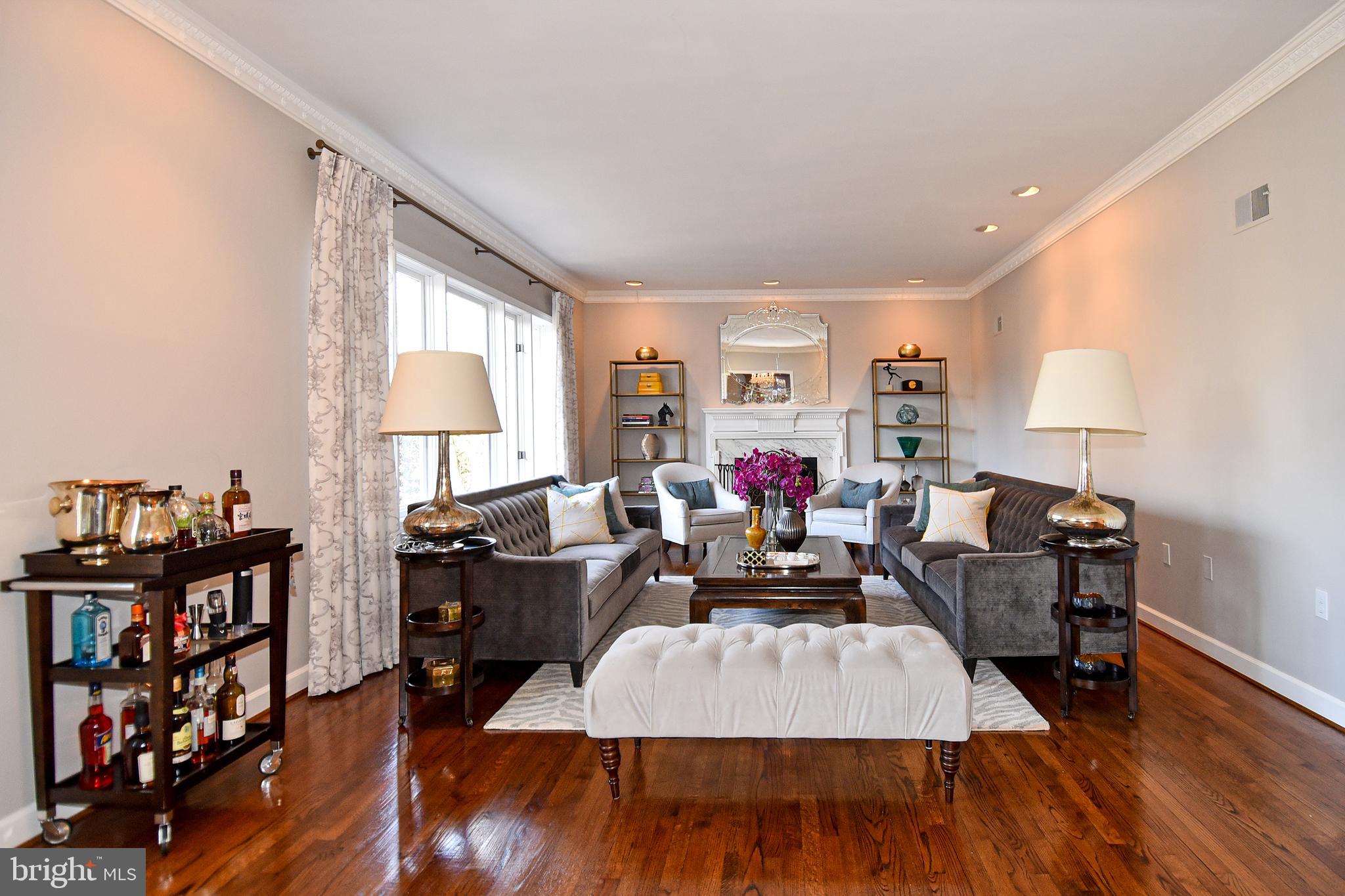 4602 Foxhall Crescent Northwest Washington, DC 20007 - Photo 6 of 51