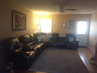 35 Philadelphia Road Lebanon, TN 37087 - Photo 3 of 14 Spacious Living Room