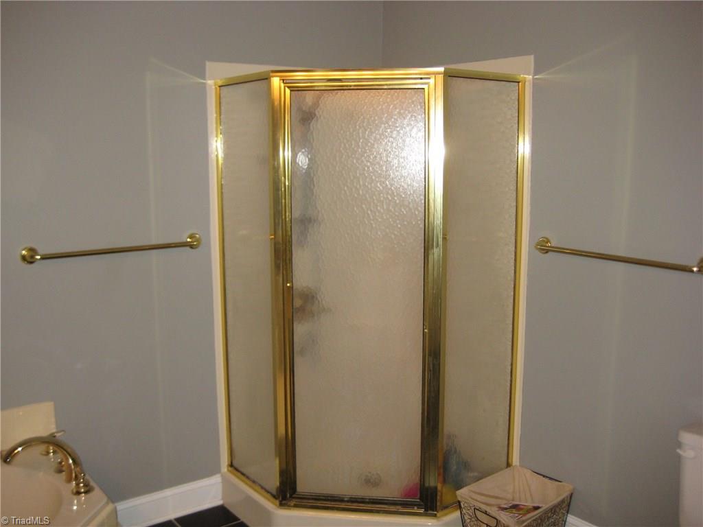 8133 Hampton Road Clemmons, NC 27012 - Photo 14 of 23 Gallery Image 14