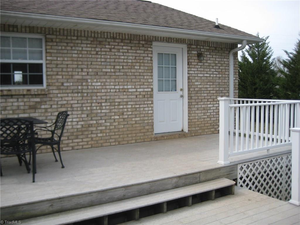 8133 Hampton Road Clemmons, NC 27012 - Photo 20 of 23 Gallery Image 20