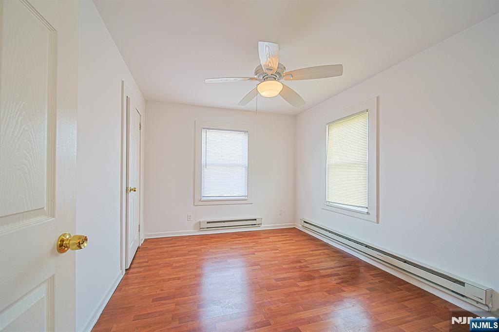 334 Broad Avenue Ridgefield, NJ 07657 - Photo 25 of 36 Gallery Image 25