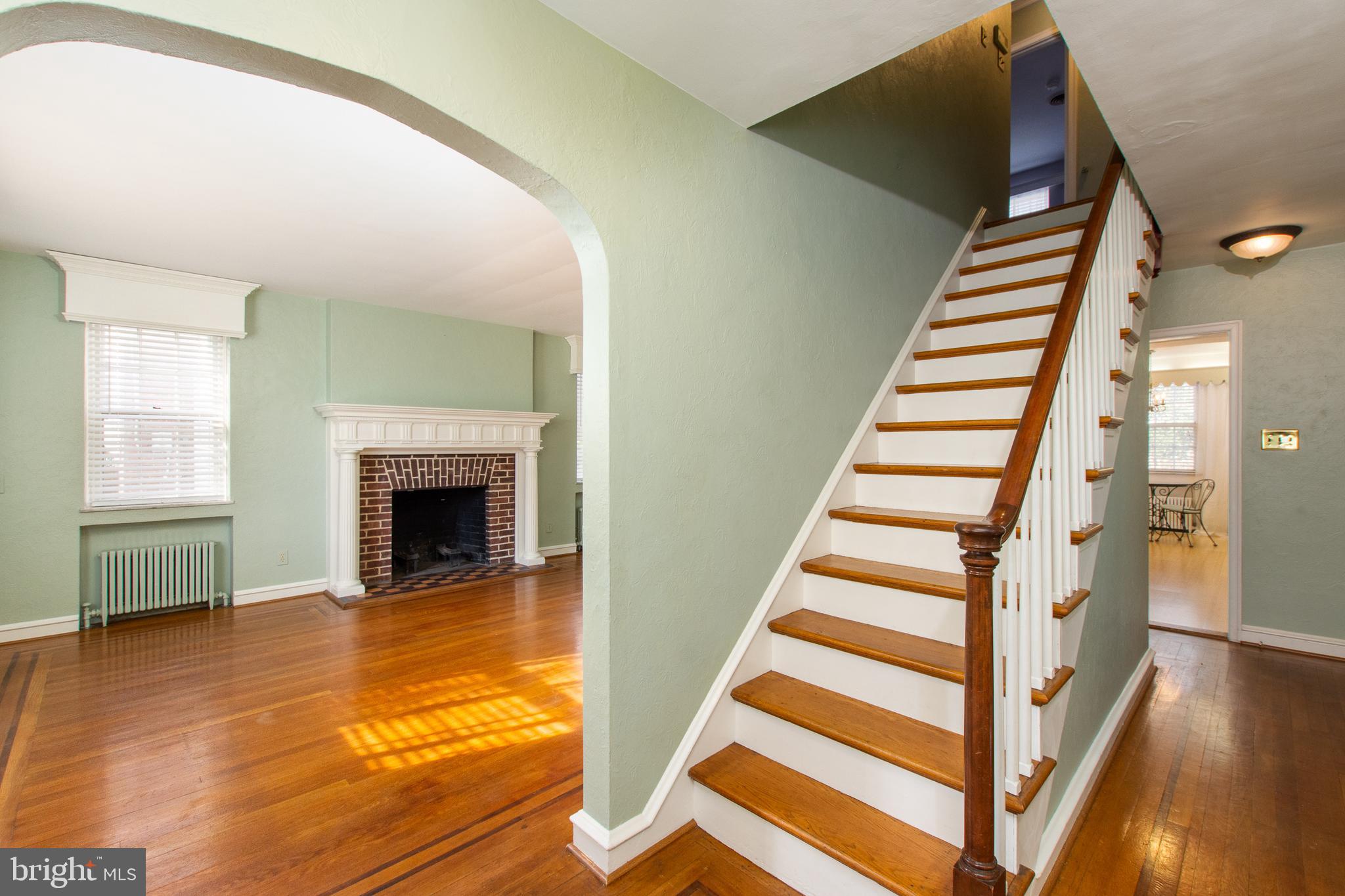 522 Marsh Road Wilmington, DE 19809 - Photo 8 of 29 Front entry