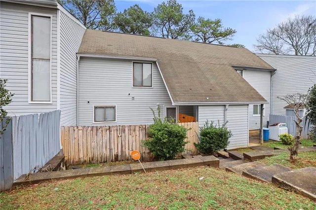 $148,870 | 273 Country Club Drive, Jonesboro, GA 30238