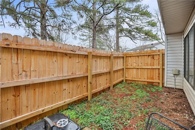 $148,870 | 273 Country Club Drive, Jonesboro, GA 30238