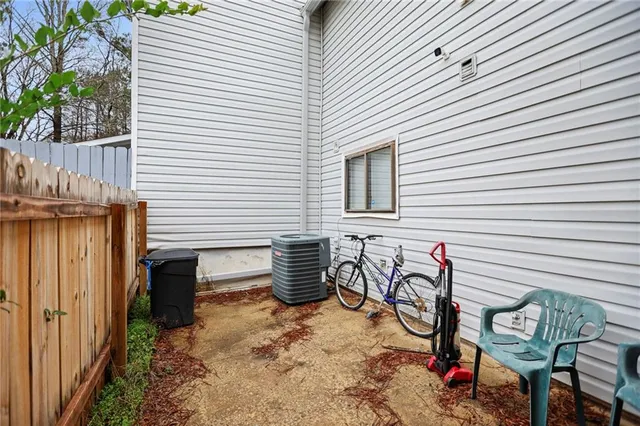 $148,870 | 273 Country Club Drive, Jonesboro, GA 30238