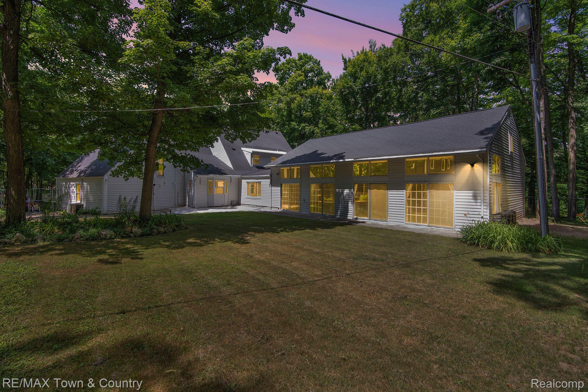 611 Morrish Road Flushing, MI 48433 - Photo 51 of 51 Gallery Image 51