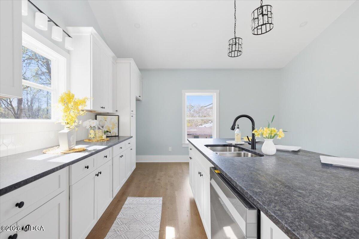 2371 Kensington Road Macon, GA 31211 - Photo 8 of 25 07-W7A3097