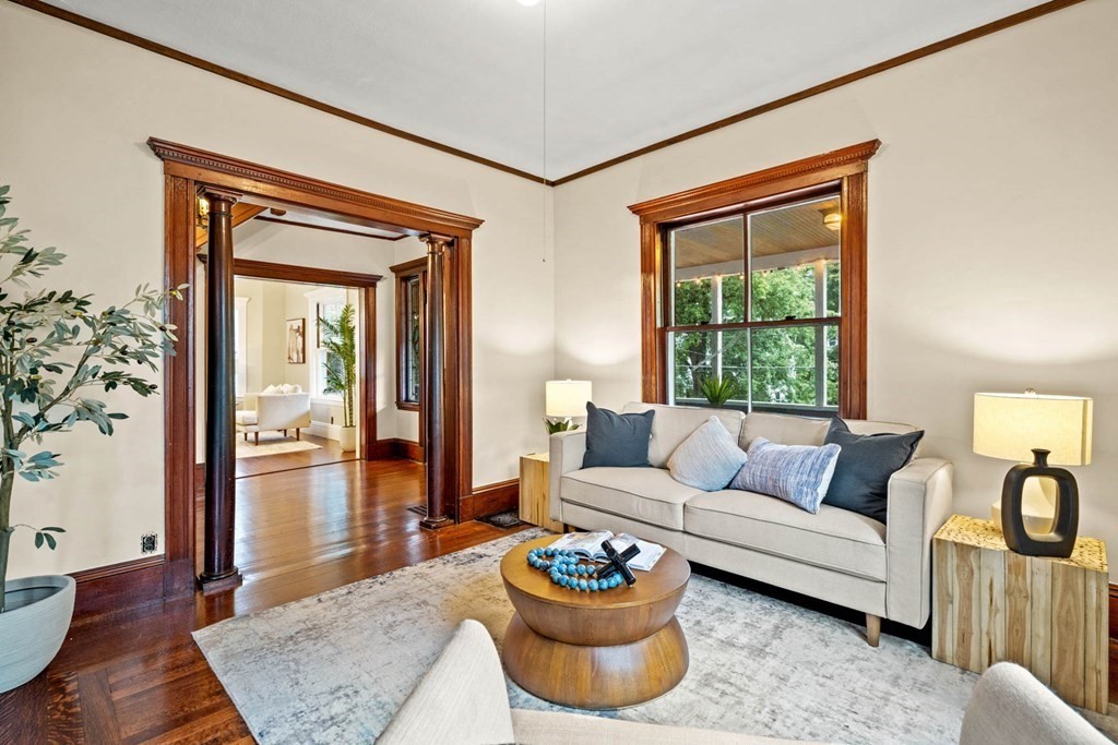 28 Richardson Road Melrose, MA 02176 - Photo 11 of 42 Gallery Image 11