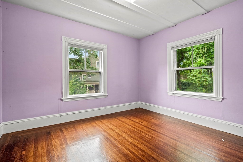 28 Richardson Road Melrose, MA 02176 - Photo 27 of 42 Gallery Image 27