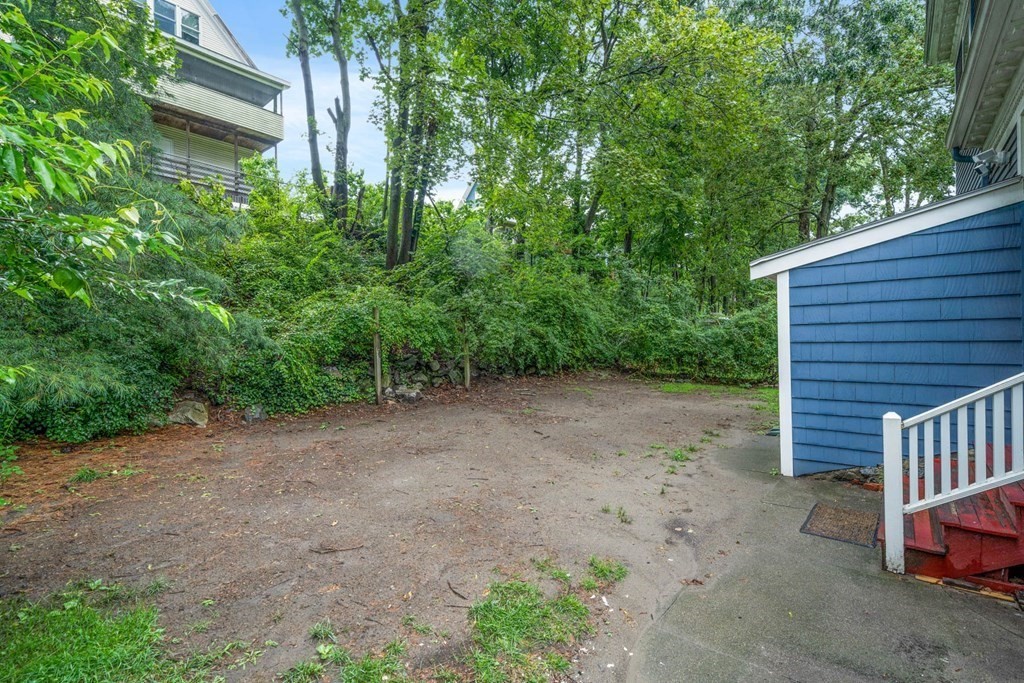 28 Richardson Road Melrose, MA 02176 - Photo 37 of 42 Gallery Image 37