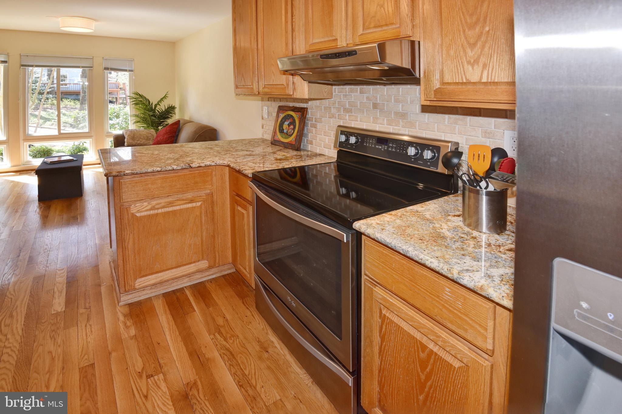 2004 Chadds Ford Drive Reston, VA 20191 - Photo 19 of 72