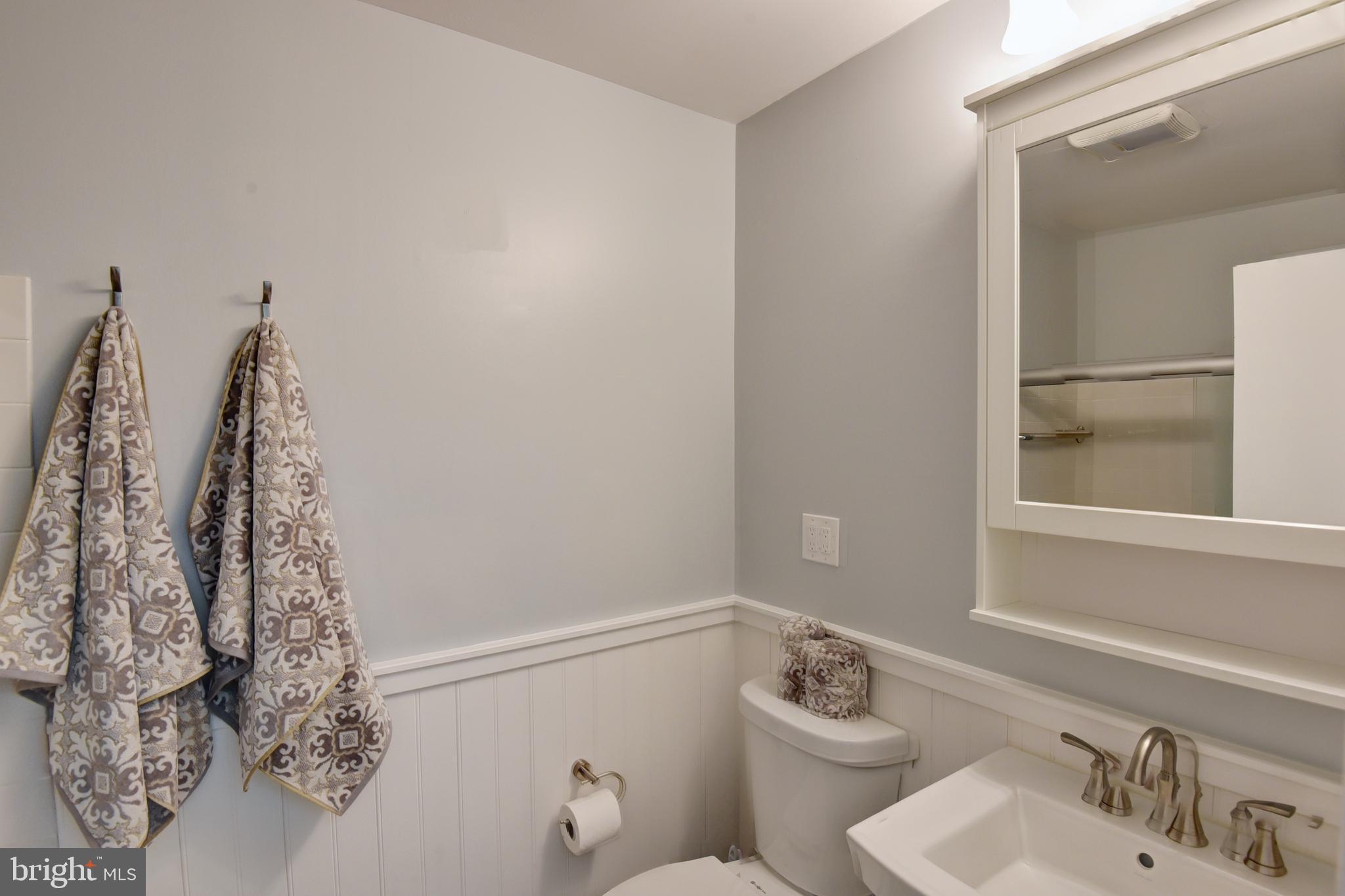 2004 Chadds Ford Drive Reston, VA 20191 - Photo 37 of 72