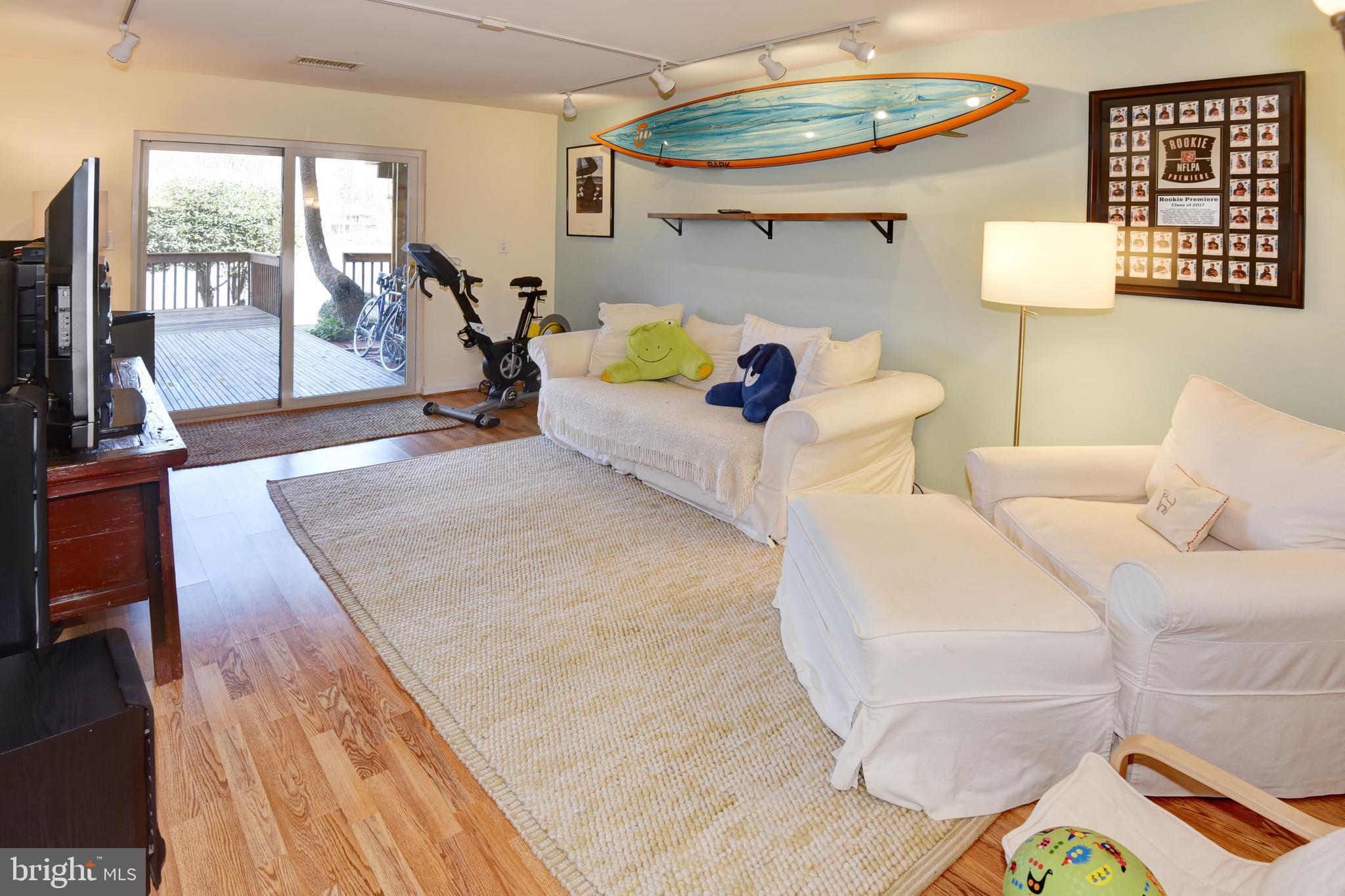 2004 Chadds Ford Drive Reston, VA 20191 - Photo 39 of 72