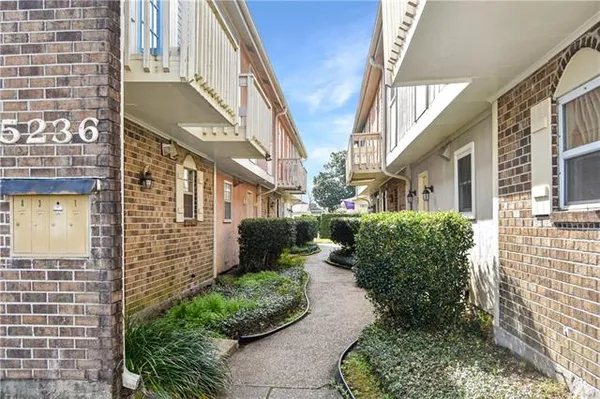 $120,000 | 5236 Quincy Street, Unit 3, Metairie, LA 70006